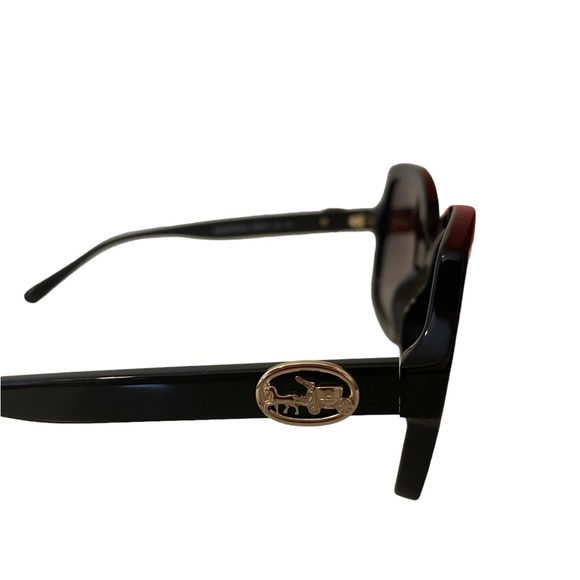 BNWT - COACH SUNGLASSES 😎🙌 perfect condition. Purchased from Macys 🛍️!!! - Picture 3 of 4